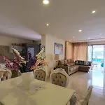 Magnolia Luxury By Altamarhomes アパート