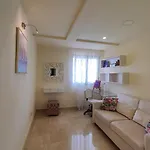 Magnolia Luxury By Altamarhomes * アデヘ