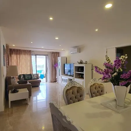 Lägenhet Magnolia Luxury By Altamarhomes *
